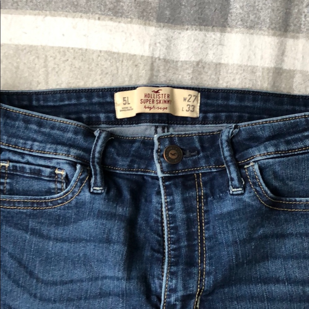 Hollister Dark wash jeans